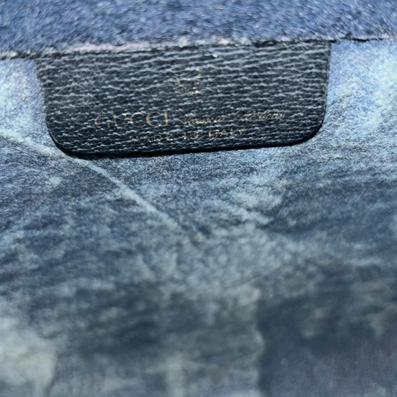 GUC Vintage Blue Gucci Sherry Line Clutch - Picture 7 of 11